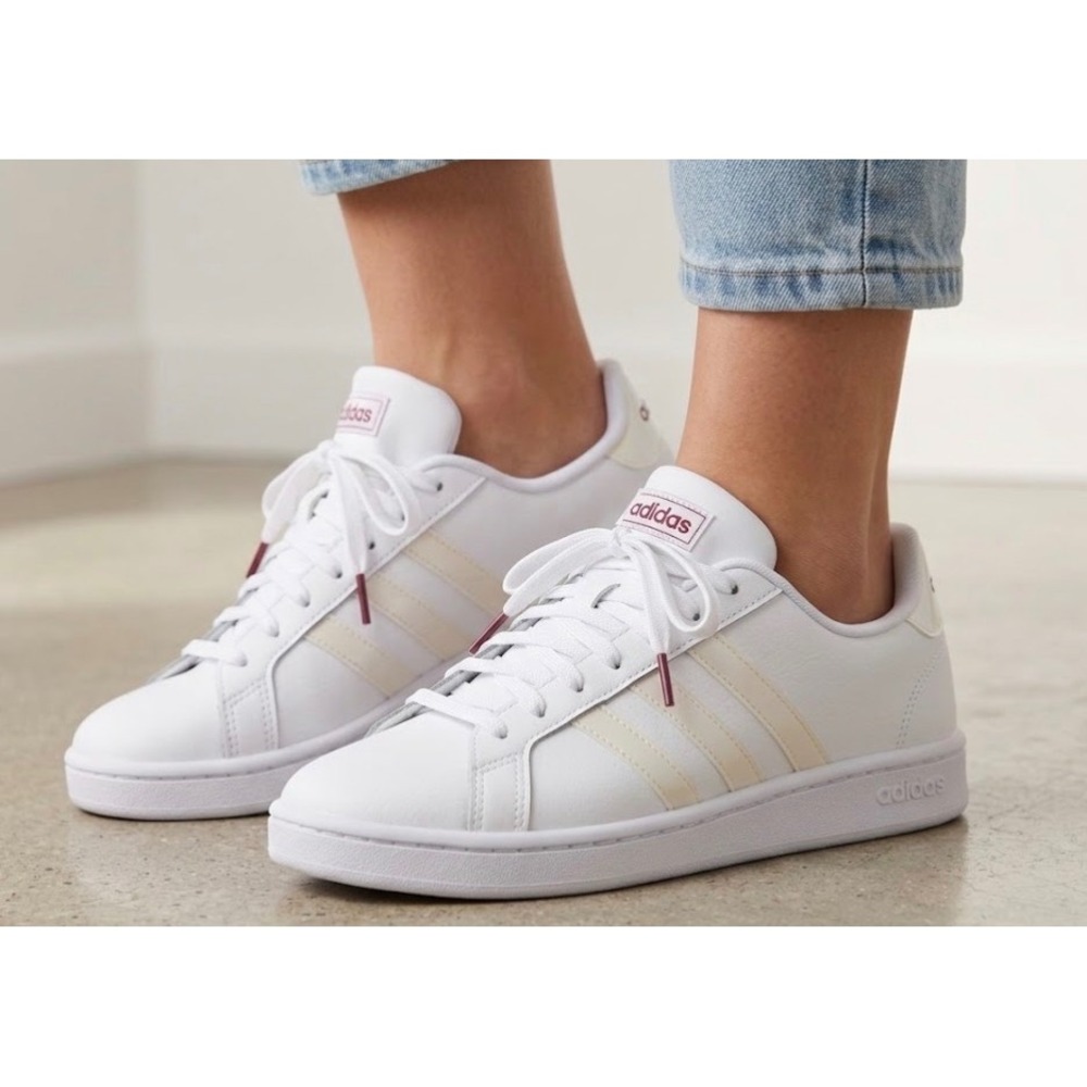 Adidas Grand Court White Iridescent Maroon Sneakers FZ4261 Womens 8.5 - Picture 1 of 9